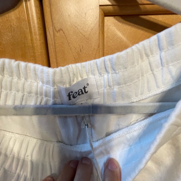 FEAT Blanket Blend Joggers - Picture 4 of 6